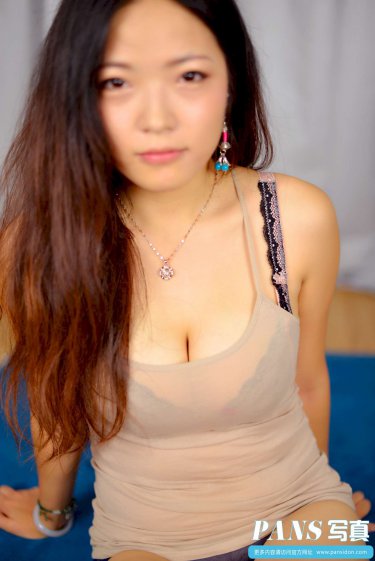 女人下面越紧越舒服吗